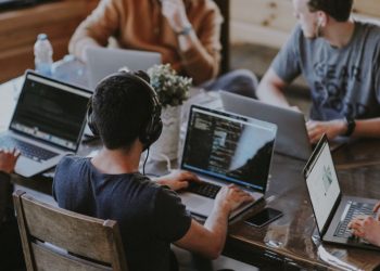 Google, Facebook Extend Work From Home Policies Until 2021